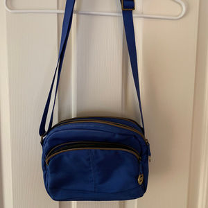 Travelon Zip-top Bag with Multiple Compartments